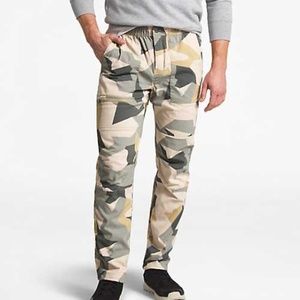 North Face Westbrae Hiking Trail Pants NWT